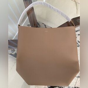 NWOT N/S Large Leather Tote in Rare Taupe Brown